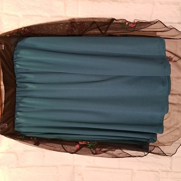 NWOT-Lola skirt- Made in USA - Picture 3 of 8